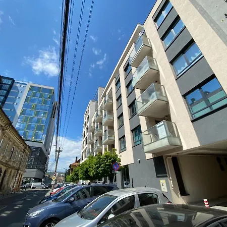Ultracentral Luxury Apartment Cluj-Napoca Esterno foto
