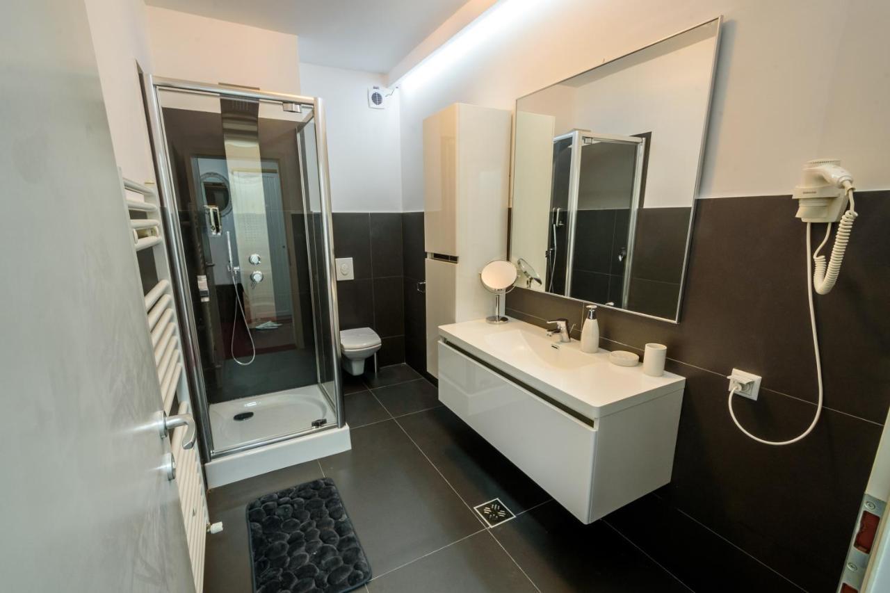 Ultracentral Luxury Apartment *
